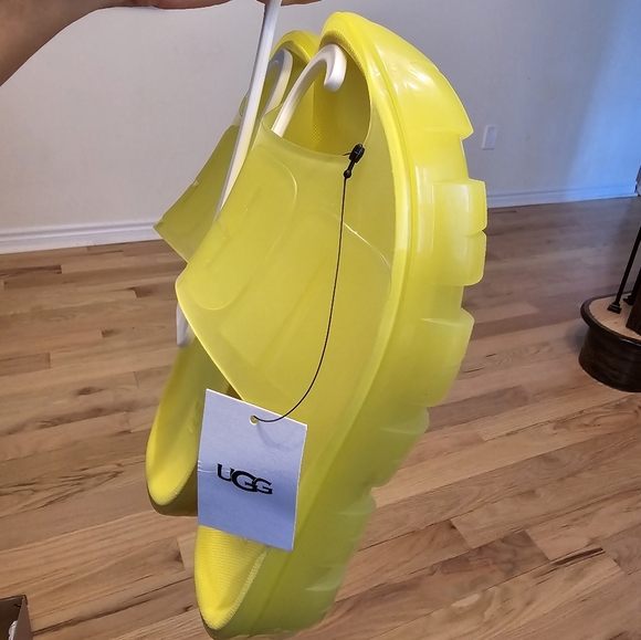 Ugg jella slides - Picture 4 of 6